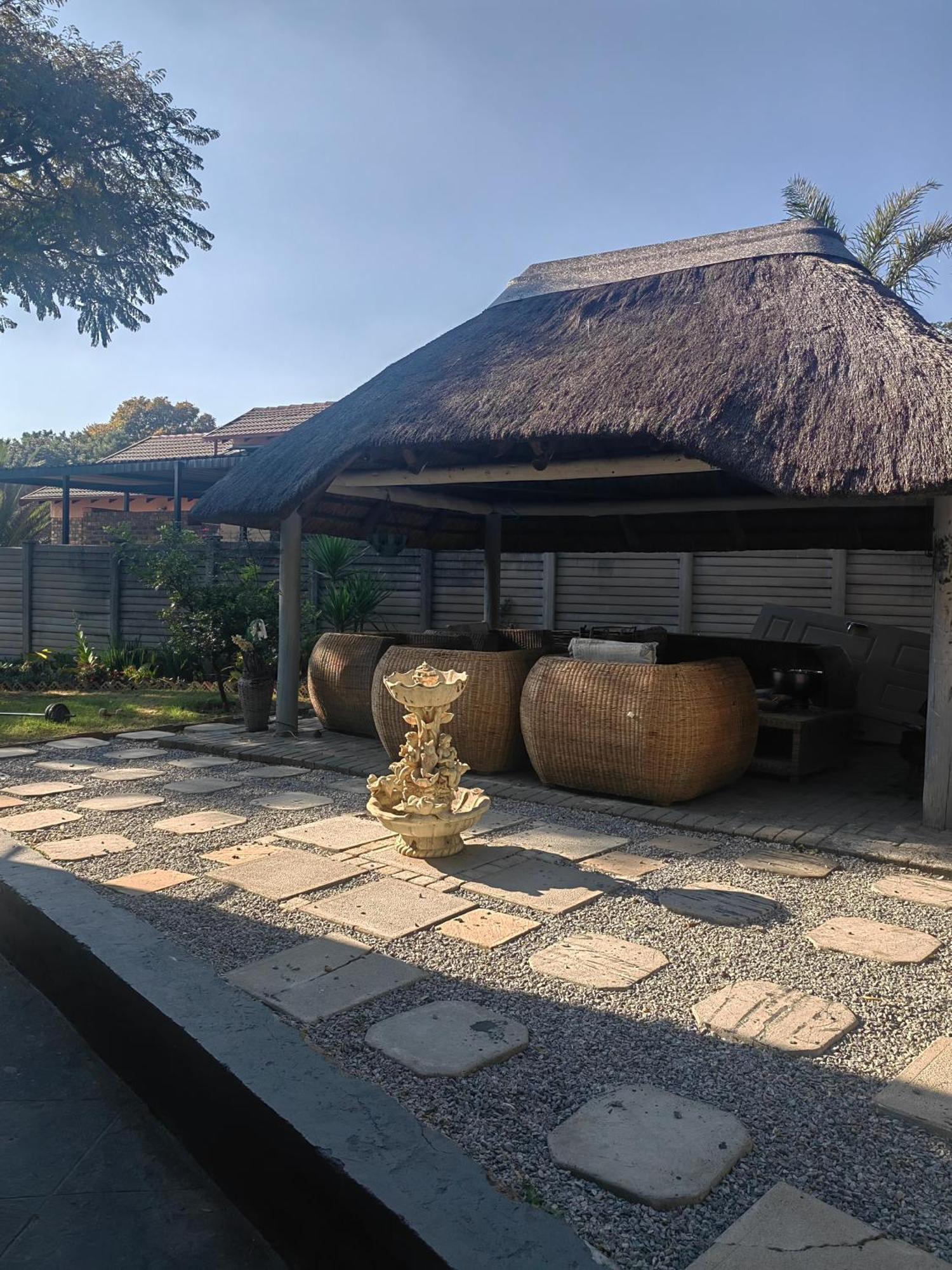 Choosers Express Boutique And - 2 Homestay